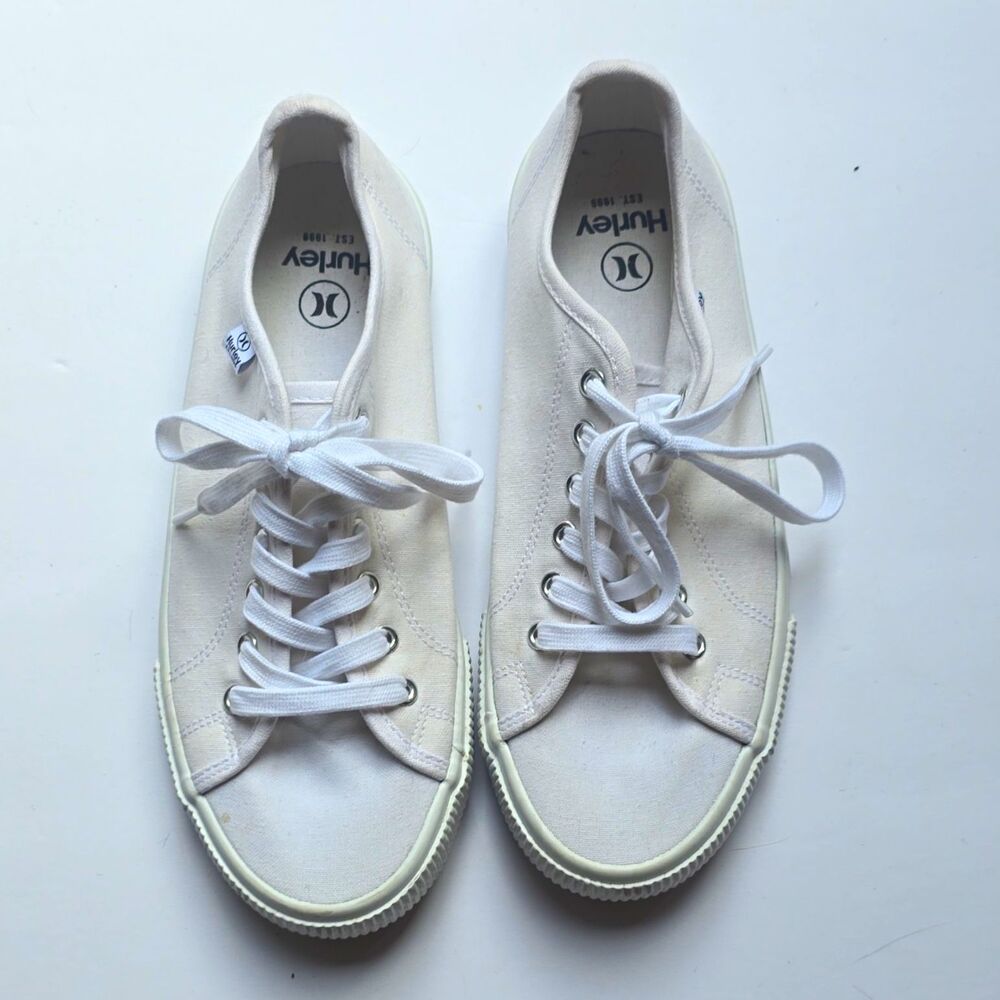 Hurley Carrie White Canvas Lace-Up Sneakers Round Toe Rubber Outsole US 7.5